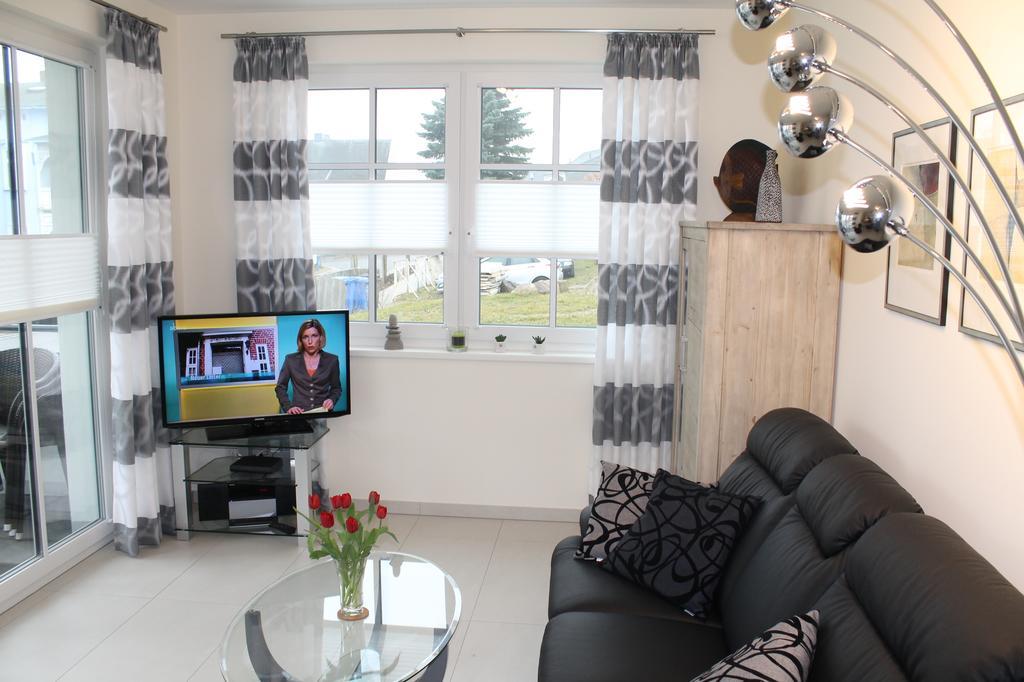 Ferienwohnung Moewennest เกอเรน ภายนอก รูปภาพ